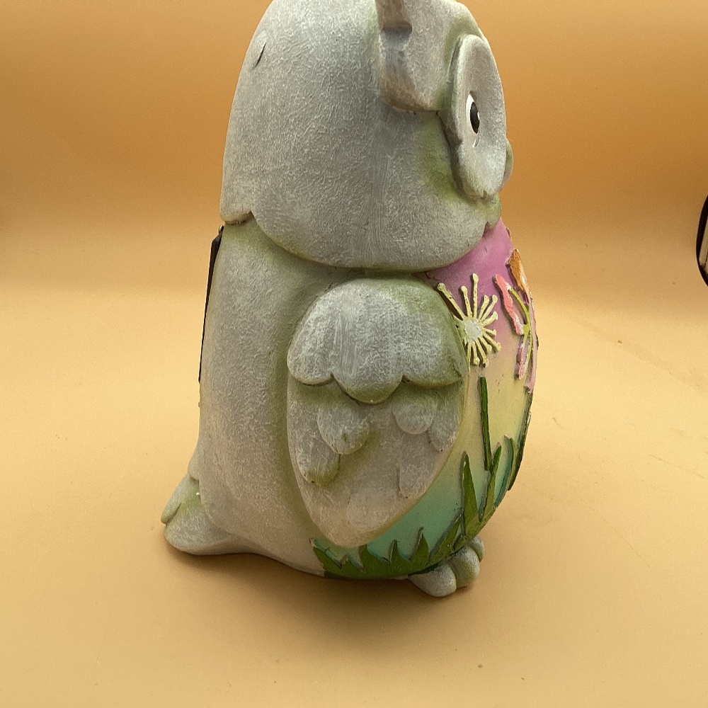 Resin owl with fairy and flowers on front - Picture 4 of 4